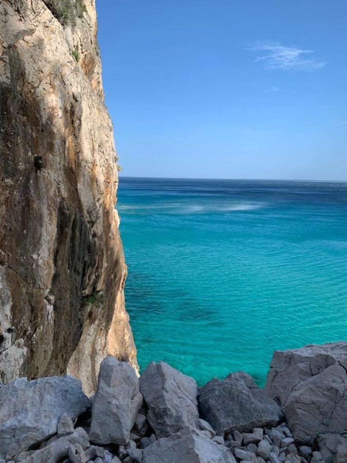 Casa M&M Lägenhet Cala Gonone Exteriör bild