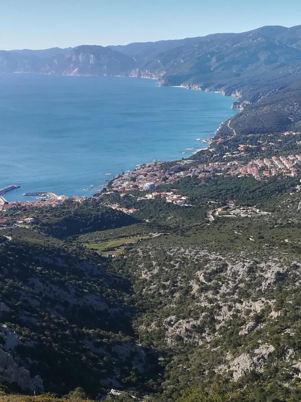 Casa M&M Lägenhet Cala Gonone Exteriör bild
