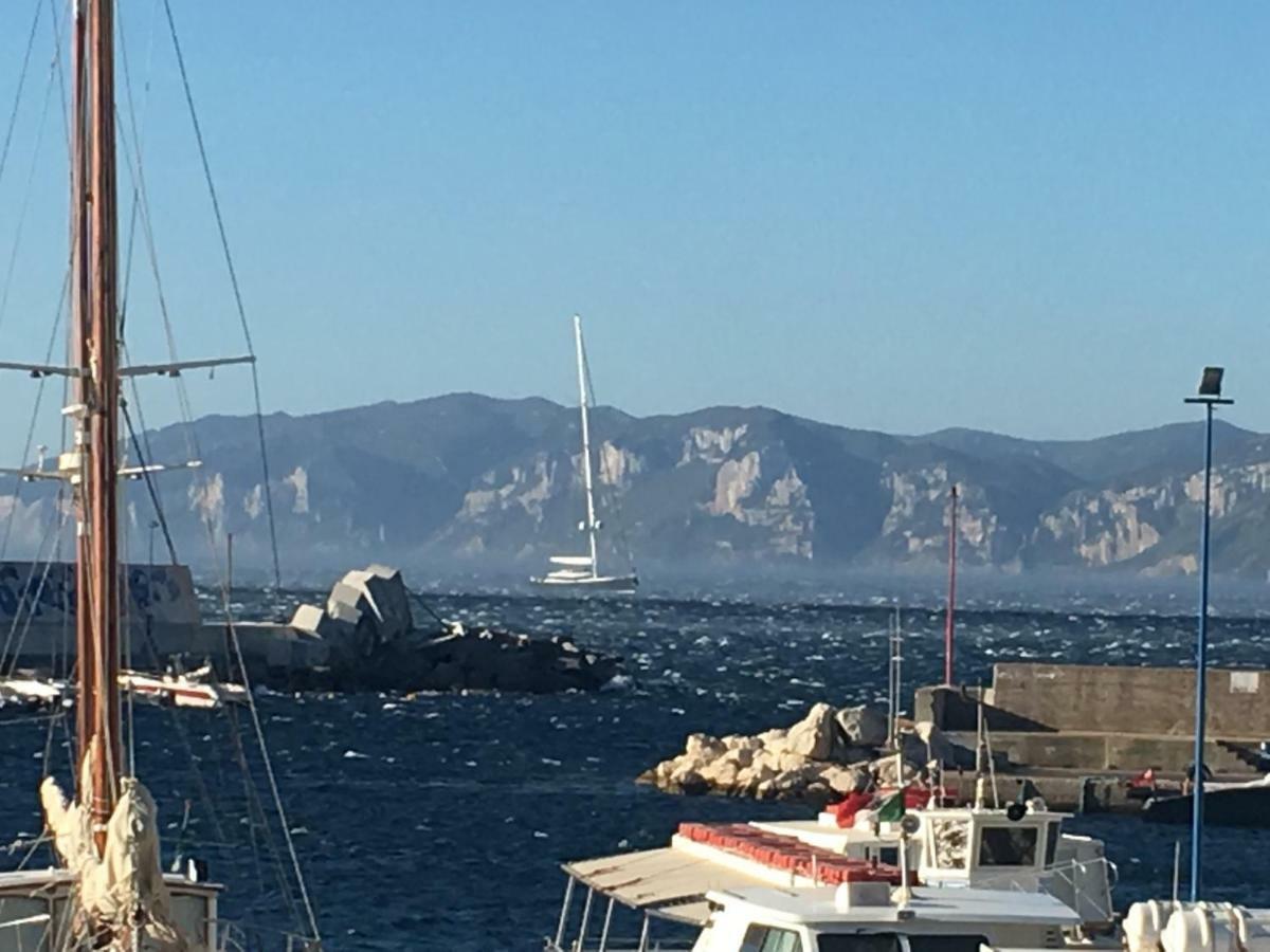 Casa M&M Lägenhet Cala Gonone Exteriör bild