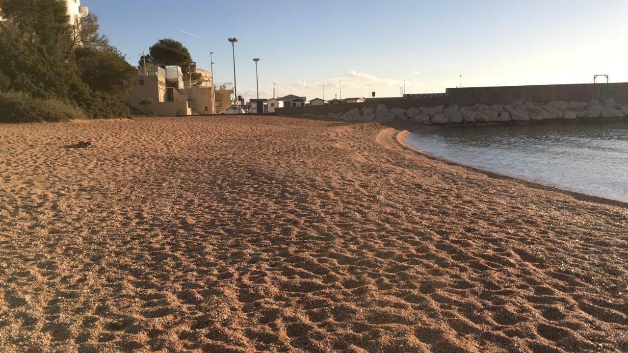 Casa M&M Lägenhet Cala Gonone Exteriör bild