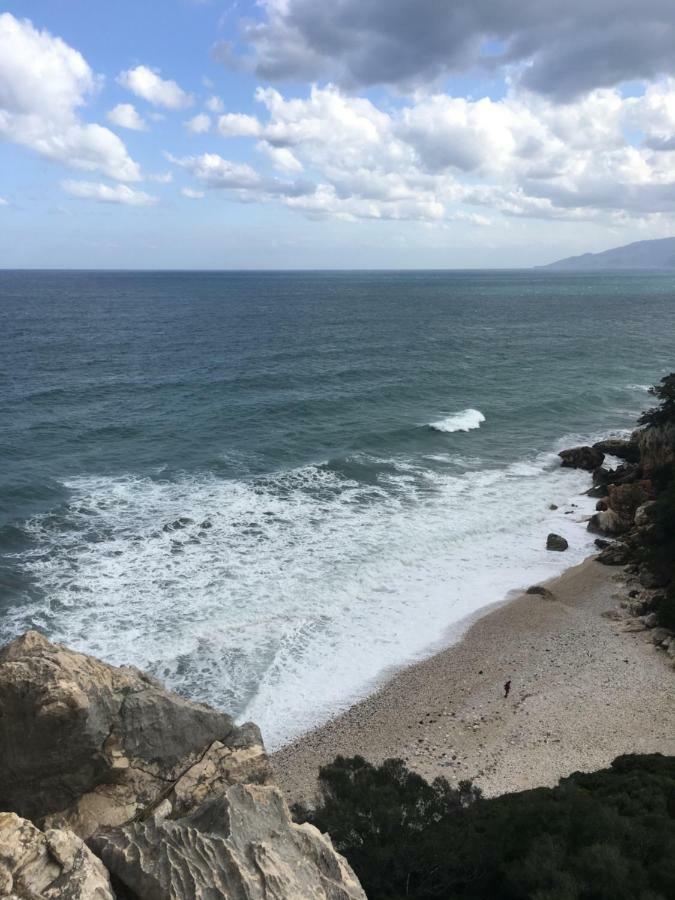 Casa M&M Lägenhet Cala Gonone Exteriör bild